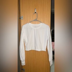 White cropped athletic top